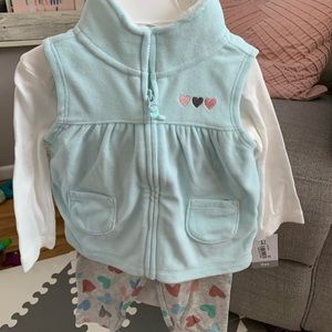 2 carters baby girl outfits — 9 months